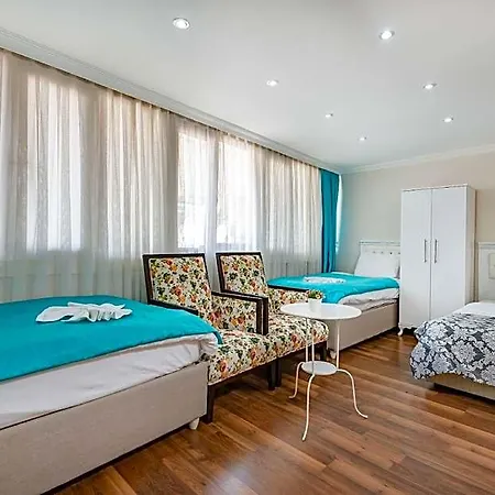 Hotel Nar 2*